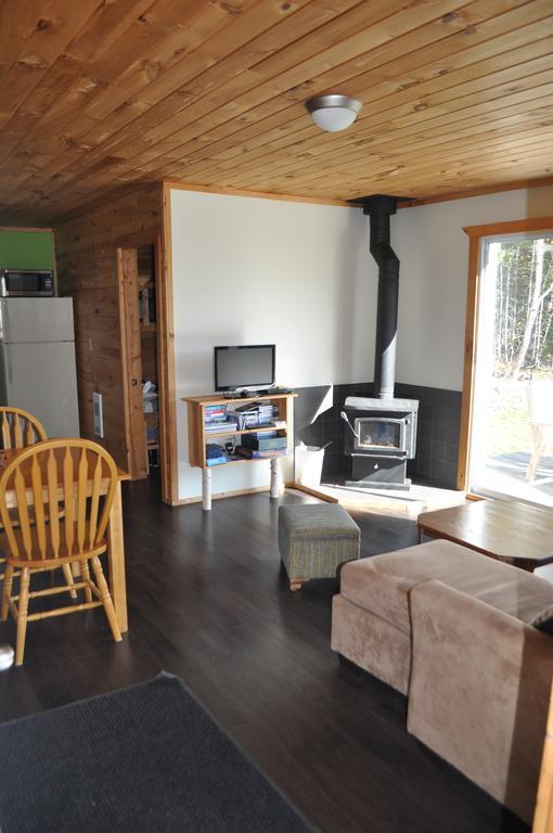 The Sleeping Moose Cottage Birch Plain Exterior foto